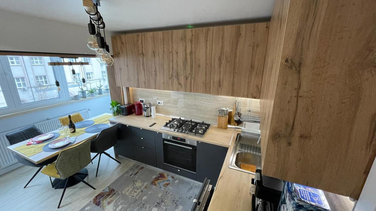Luxury Apart Dorobanti Bukares Bagian luar foto