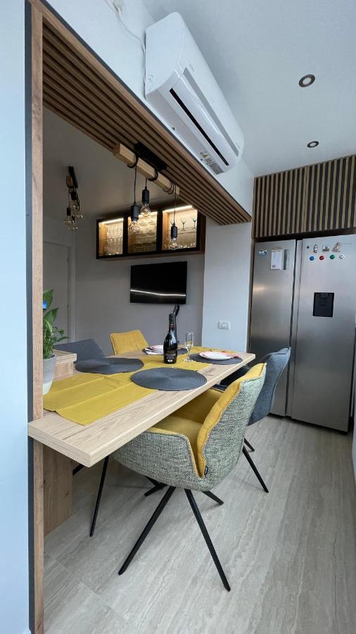 Luxury Apart Dorobanti Bukares Bagian luar foto